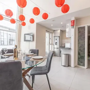  Apartment Quarters- Whitehall Sq United Kingdom
